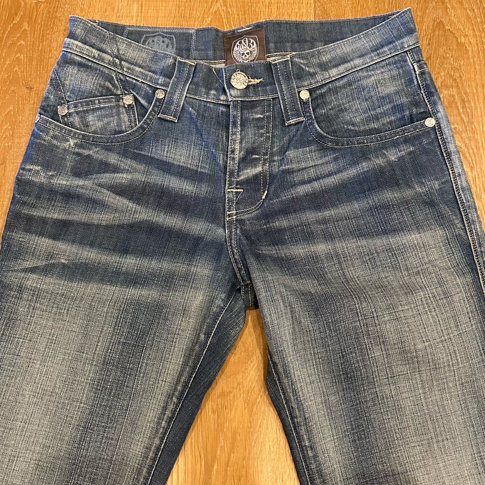 ROCK & REPUBLIC MID-RISE JEANS - SIZE 30
